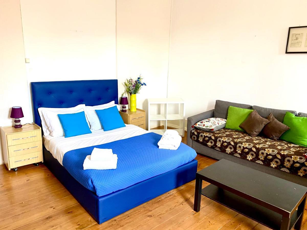 Classic Chiado 1 - Central Guest House Room With Shared Bathroom Lisboa Екстериор снимка