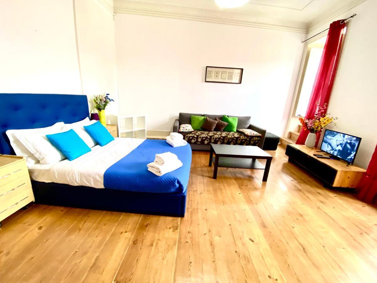Classic Chiado 1 - Central Guest House Room With Shared Bathroom Lisboa Екстериор снимка