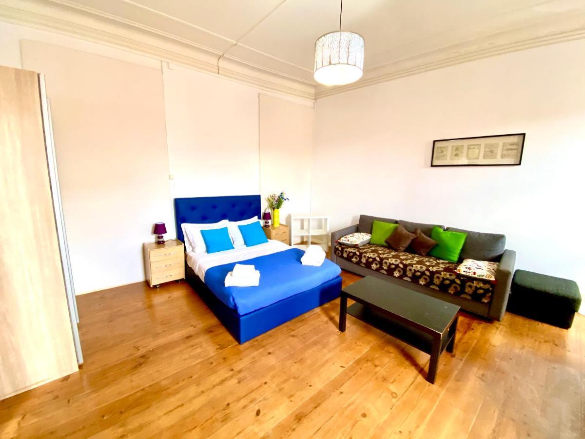 Classic Chiado 1 - Central Guest House Room With Shared Bathroom Lisboa Екстериор снимка